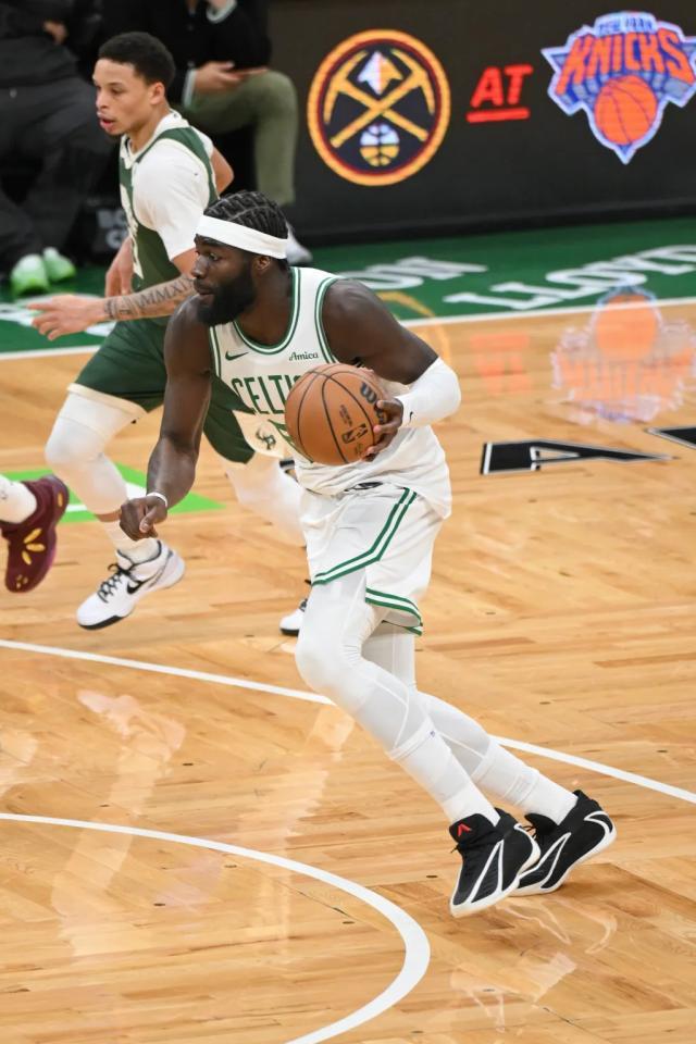 b体育app-战火移民之子！葡萄牙男篮第一人撑起绿军禁区