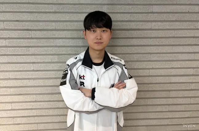 b体育入口-Aiming：PerfecT拿到了对位单杀表现得非常出色，打得很舒服